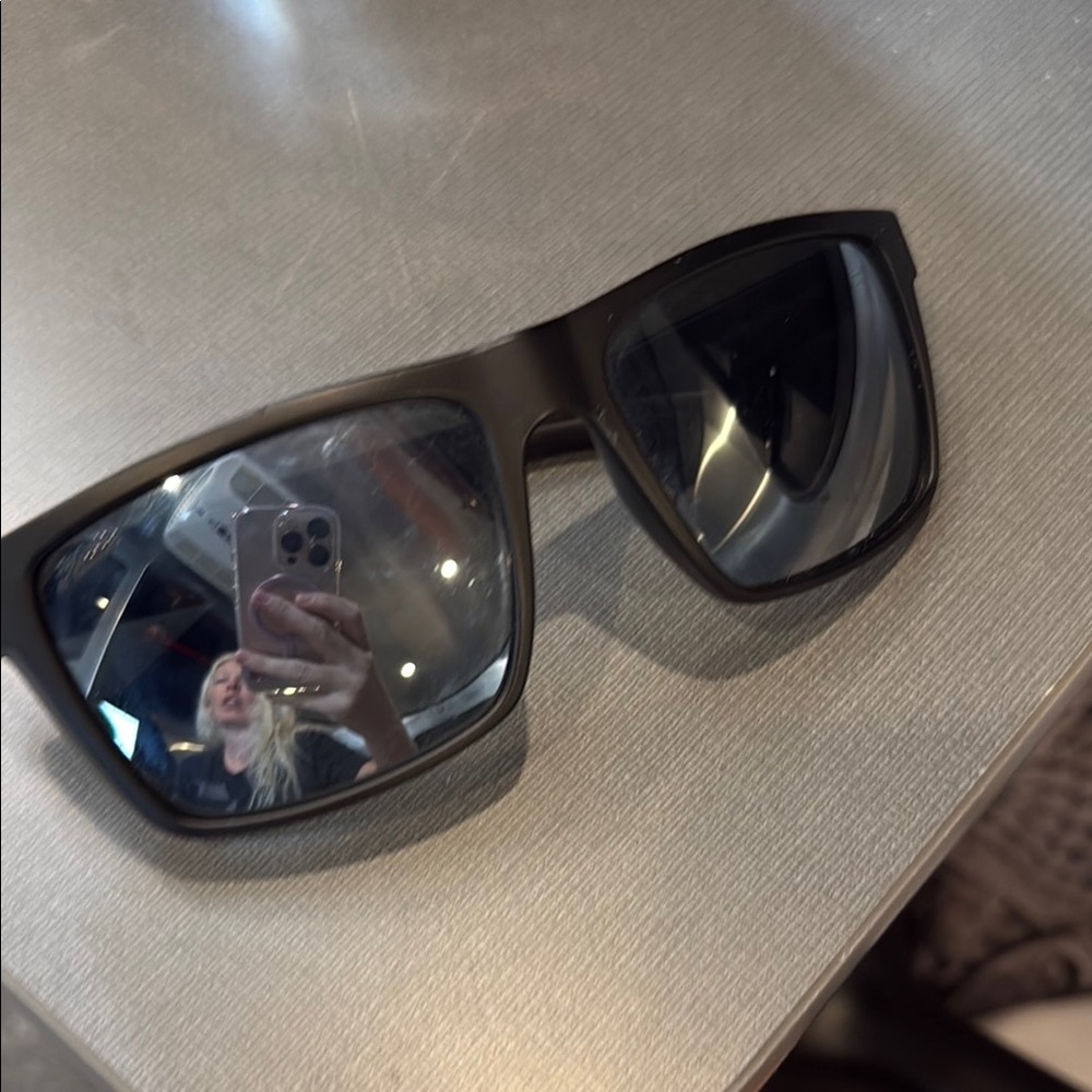 Stylish Black Sunglasses